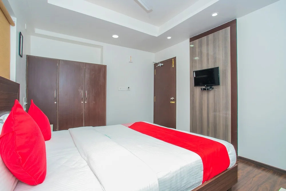 OYO Flagship 17018 Malnad Residency