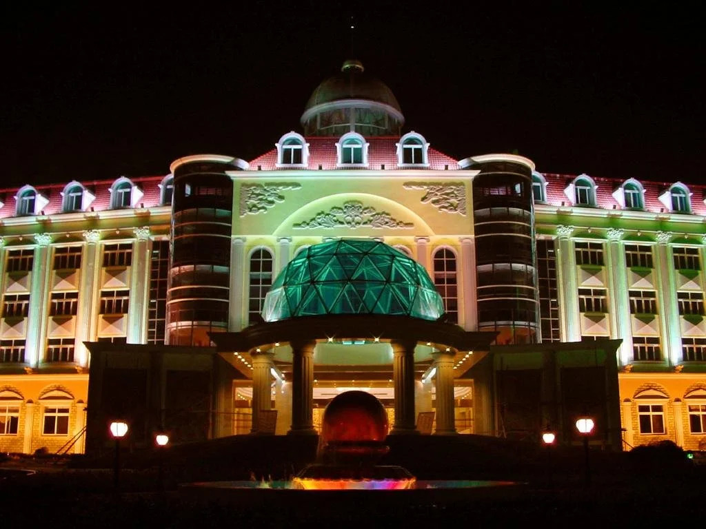 Yingshanhong Hotel