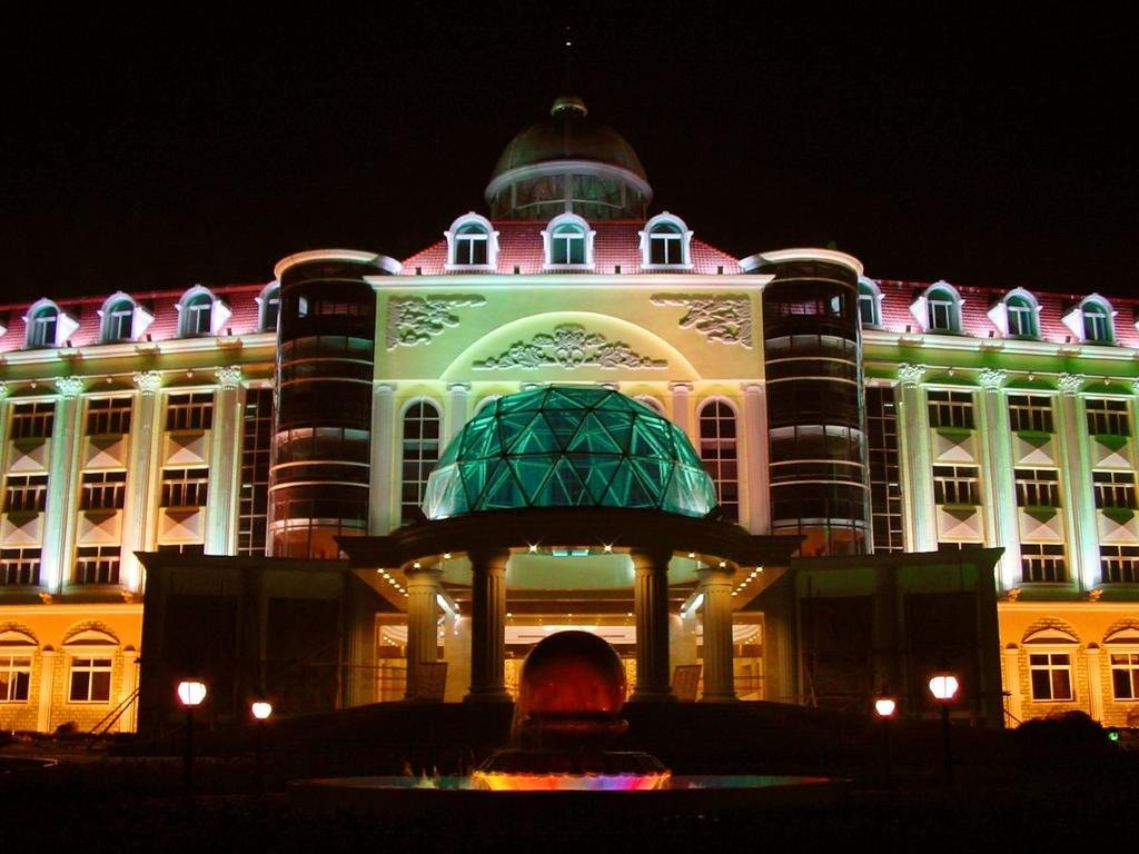 Yingshanhong Hotel