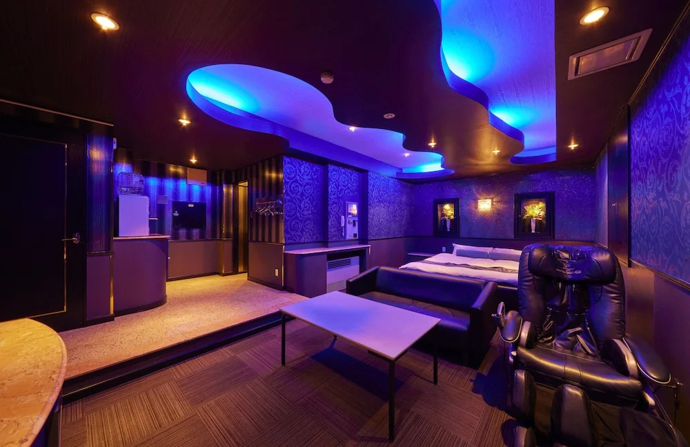 Nagano Coco Club - Adults Only