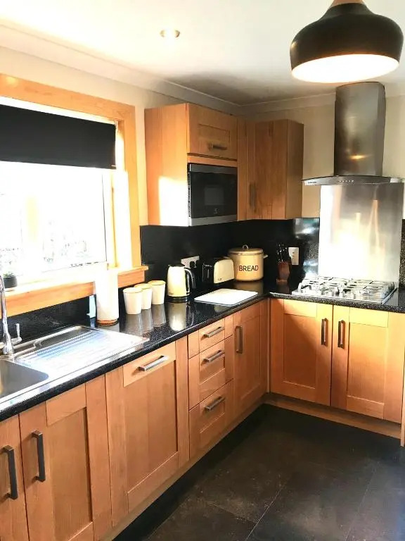 10 Berisay Place