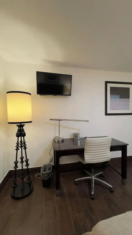 Budget Motel