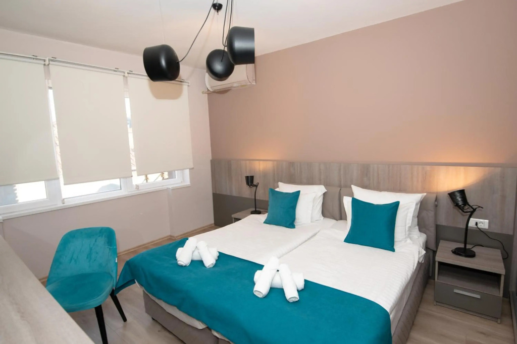 ZARO Apartments