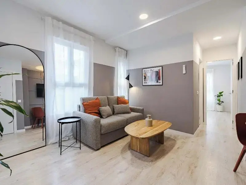 MAD Apartments by Olala Homes