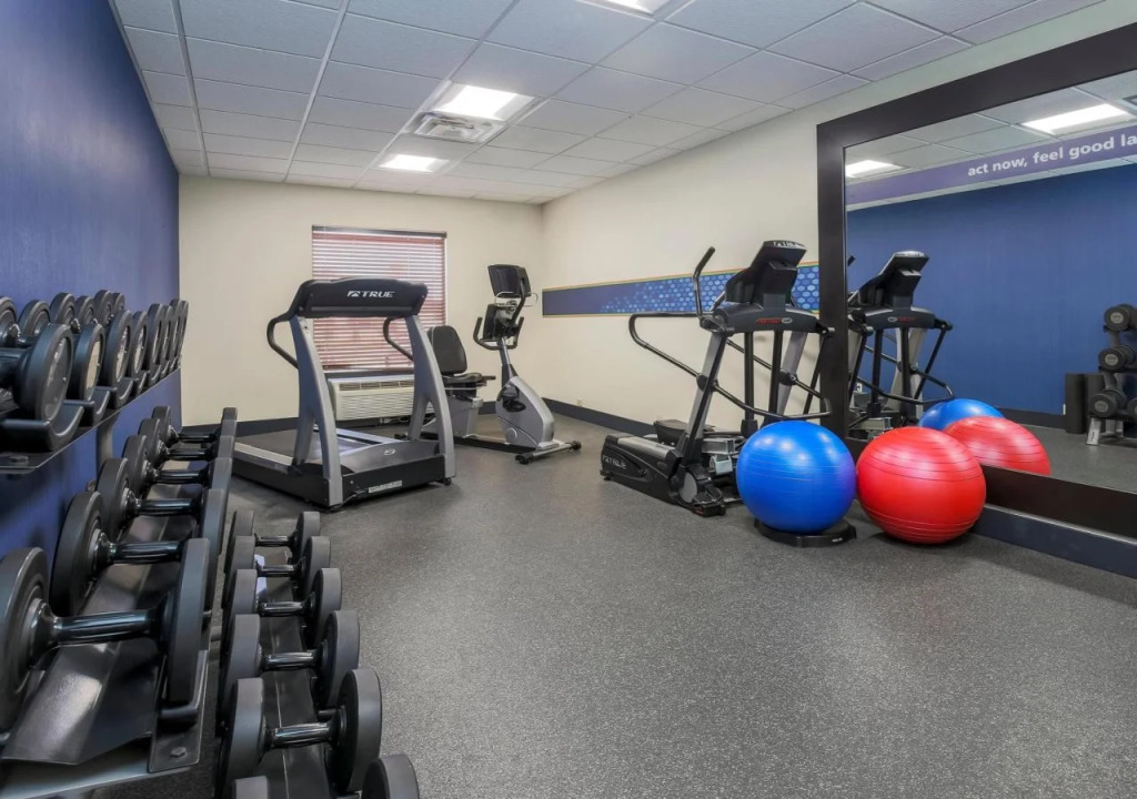 Hampton Inn & Suites West Haven