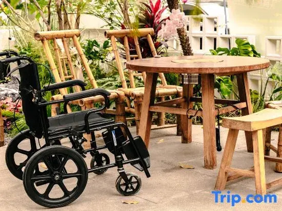 Miyi Family Garden Hotel