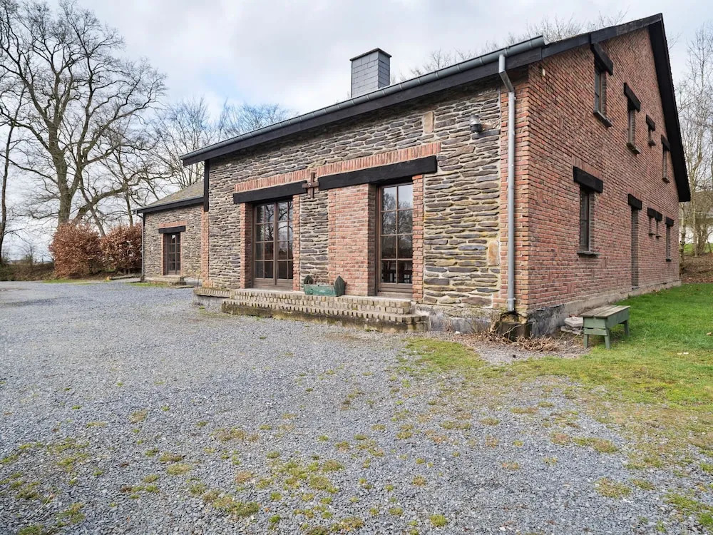 Simplistic Cottage in Nadrin With Garden