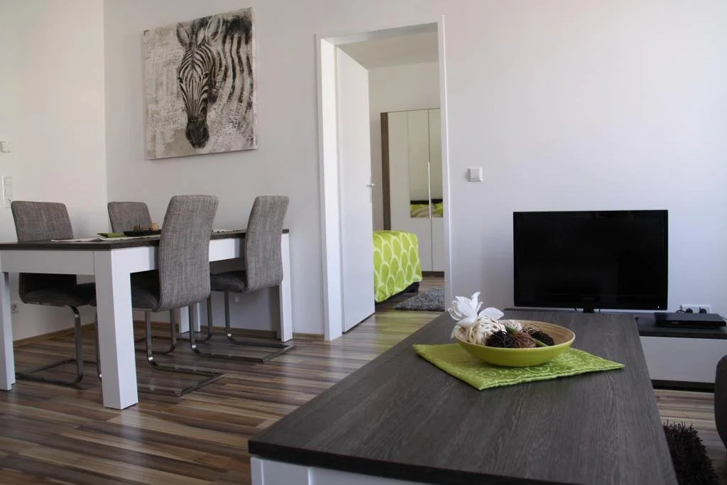 CheckVienna – Apartment Huglgasse
