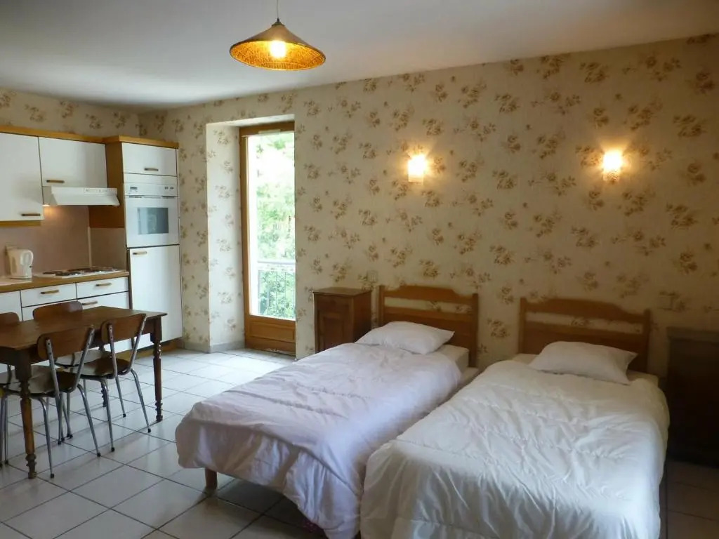 Appartement Brides-les-Bains, 1 pièce, 2 personnes - FR-1-512-128