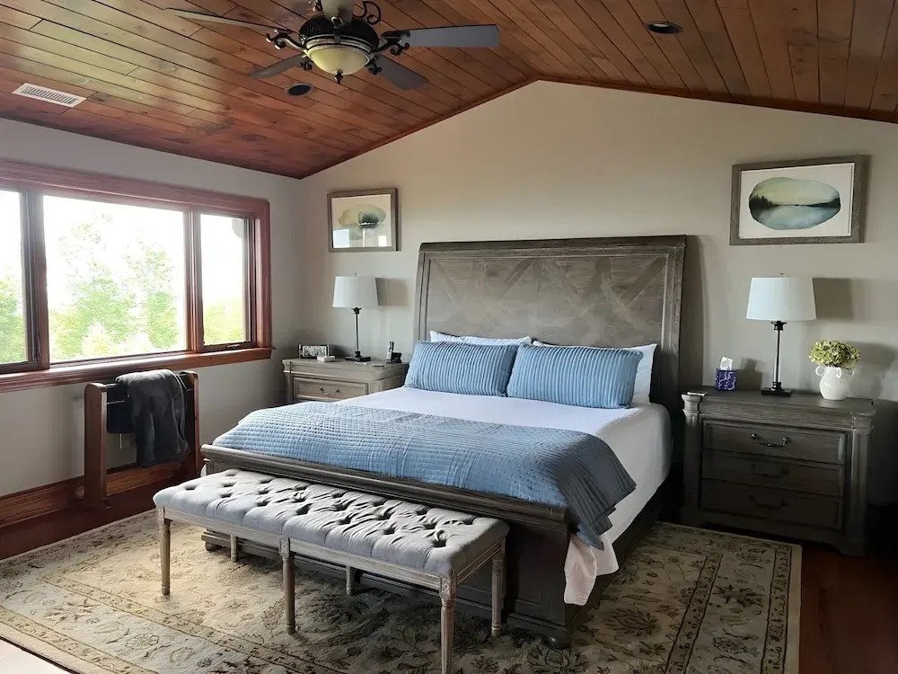 Hot Tub + Stunning Views: Luxury Beech Mtn Escape!
