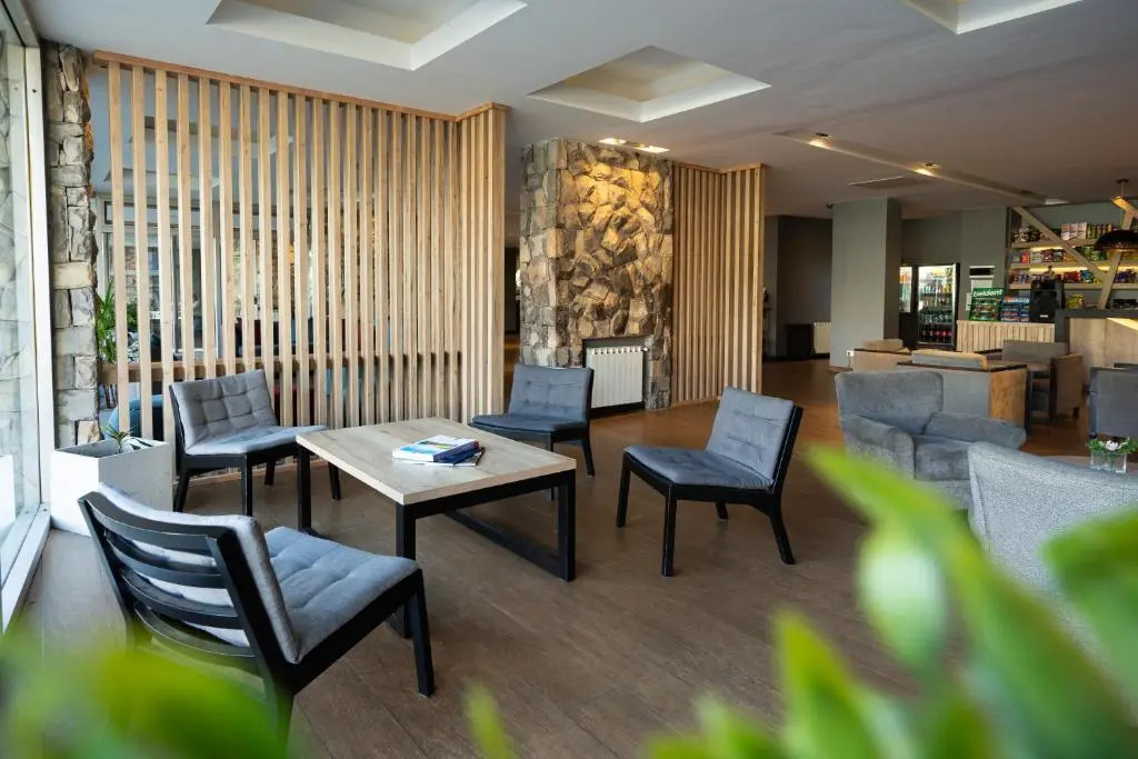Hotel Lagos Andinos