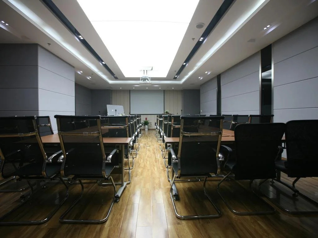 Yicheng Express Business Hotel