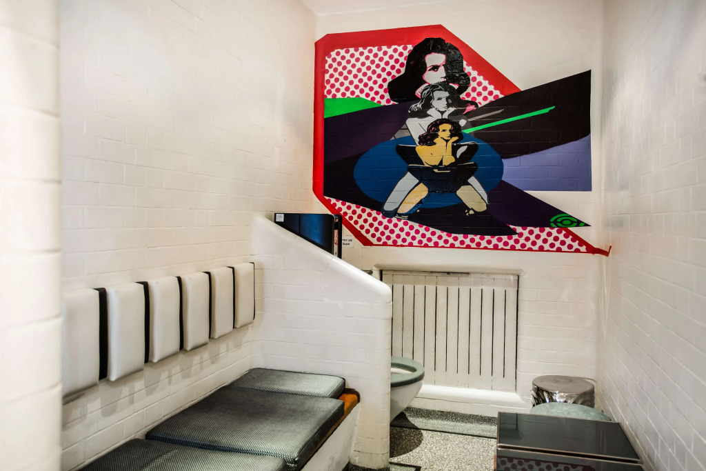 Courthouse Hotel London