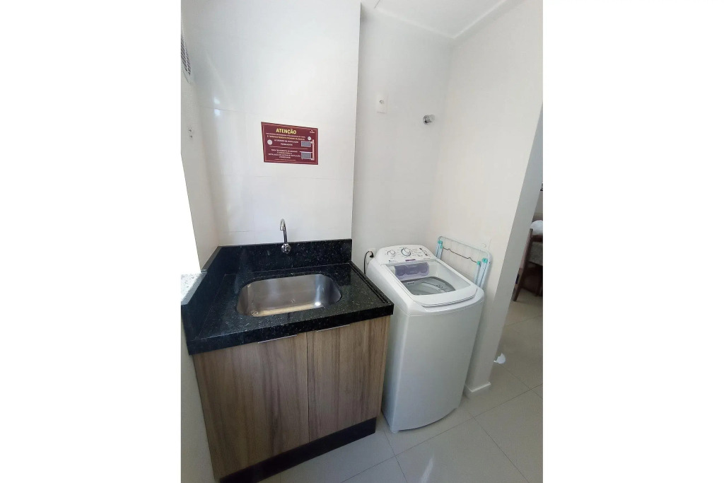 Var 102b Dpto Amplio En Residencial Con Piscina