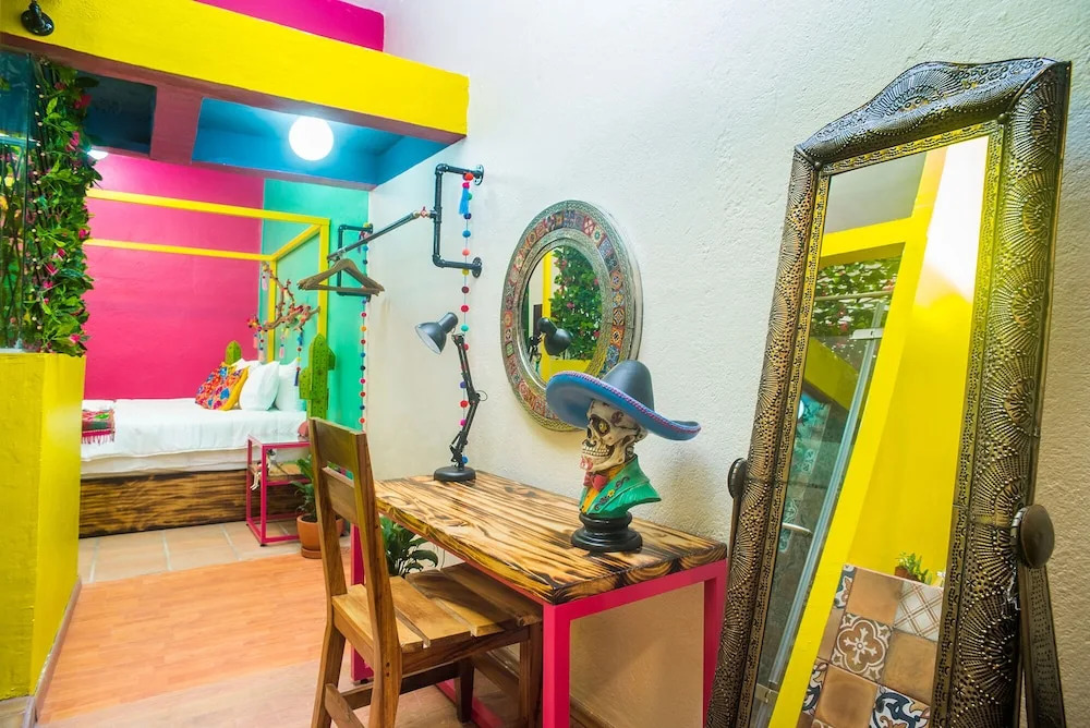 CASA MARÍA MALECÓN