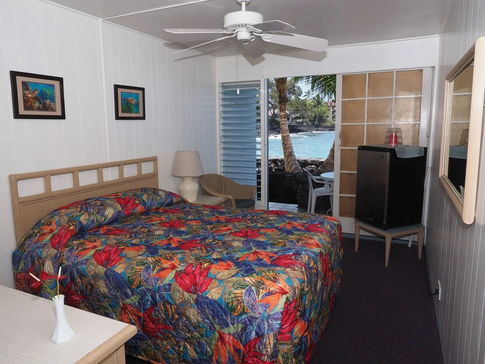 Kona Tiki Hotel - No Resort Fees