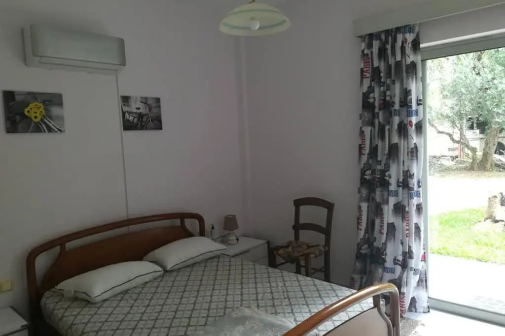 Giorgos house
