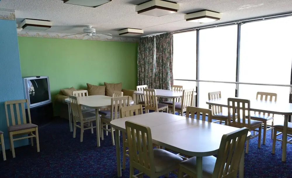Royal Hawaiian Motel