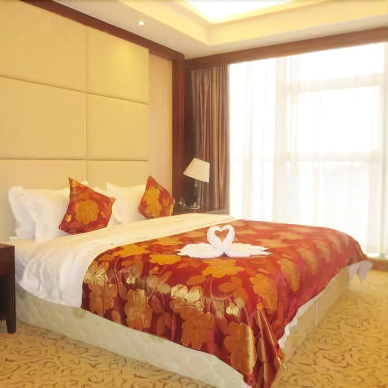 Wuyuan Xingjiang Bay Holiday Hotel