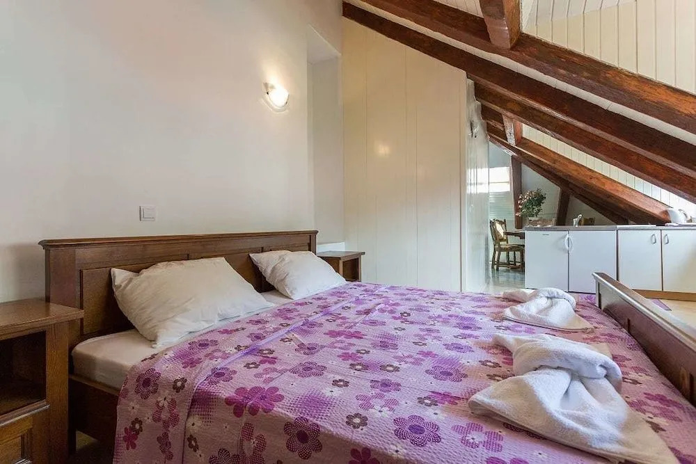 Gradac Apartment