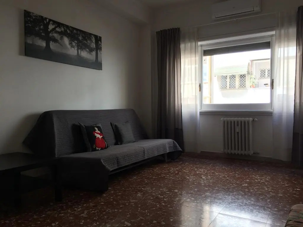 Romolo House