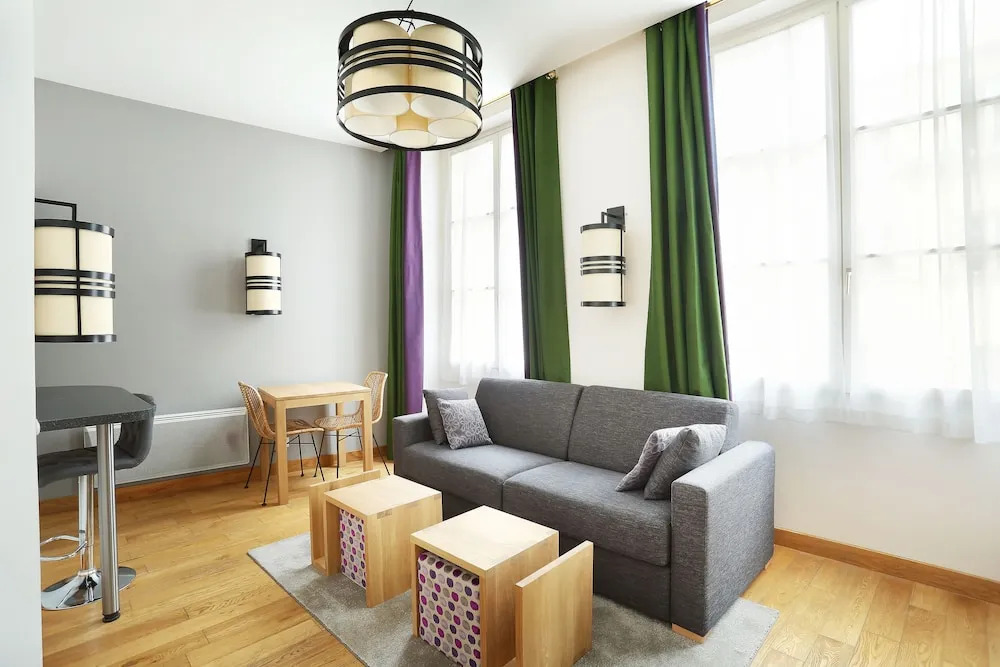 Residence central marais