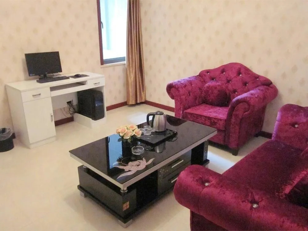 Friends Nest's Apartment Hotel