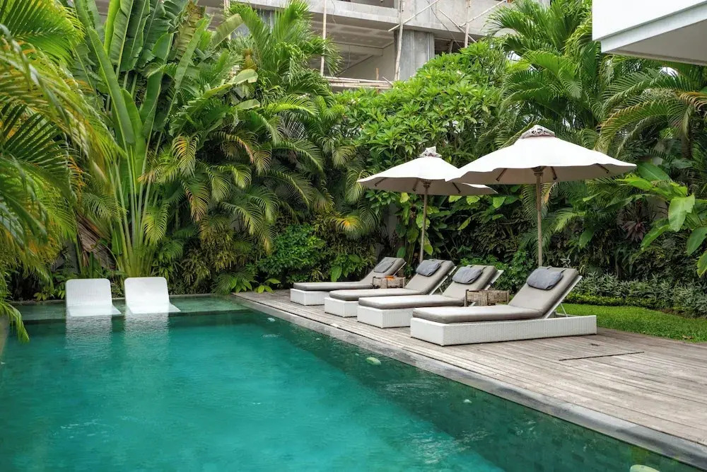 Flores Villa by Betterplace