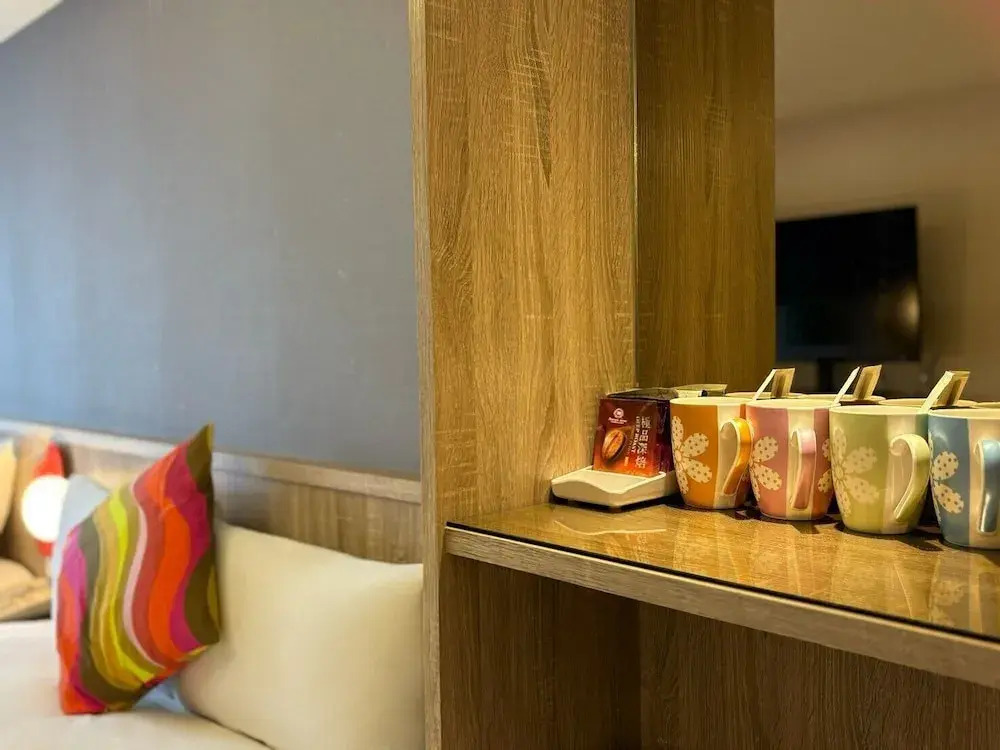 Chillax Inn 知樂愛河館