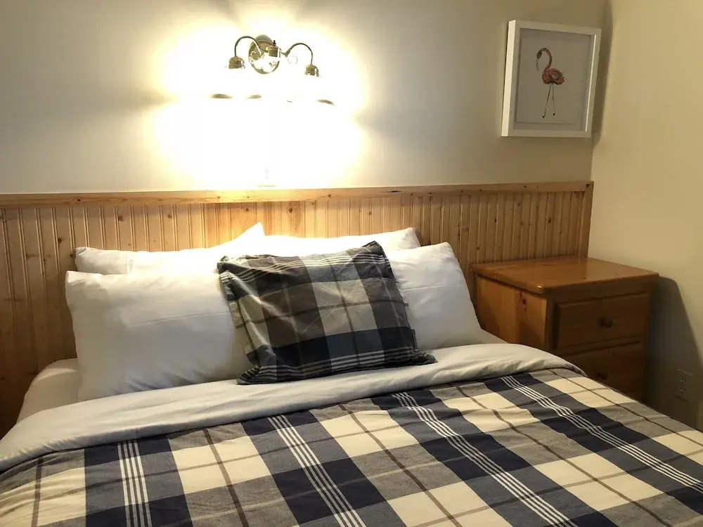 Piccadilly Motel