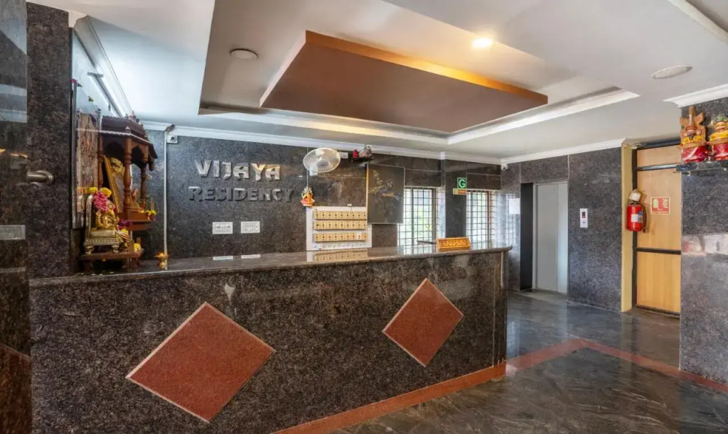 Itsy Hotels Vijaya Residency