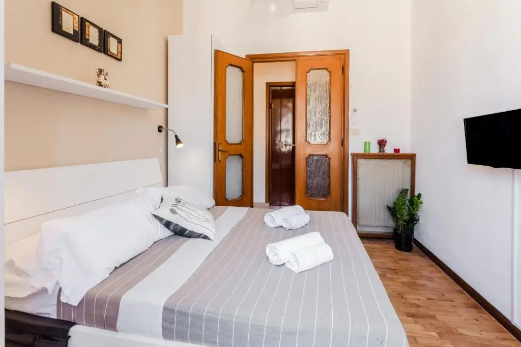 Redseven Rome Apartment