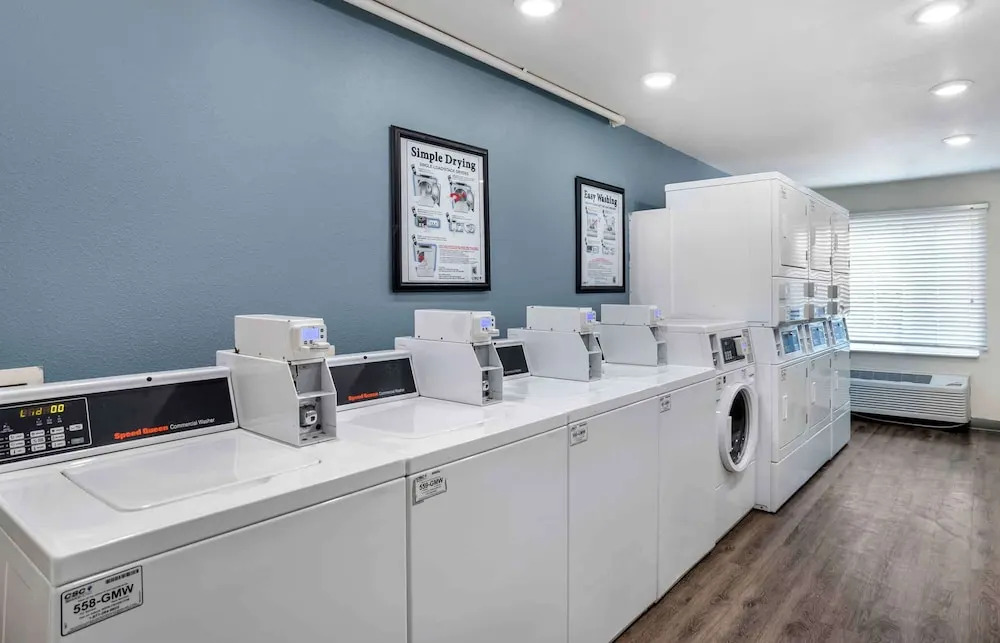 Extended Stay America Select Suites - Tallahassee - East