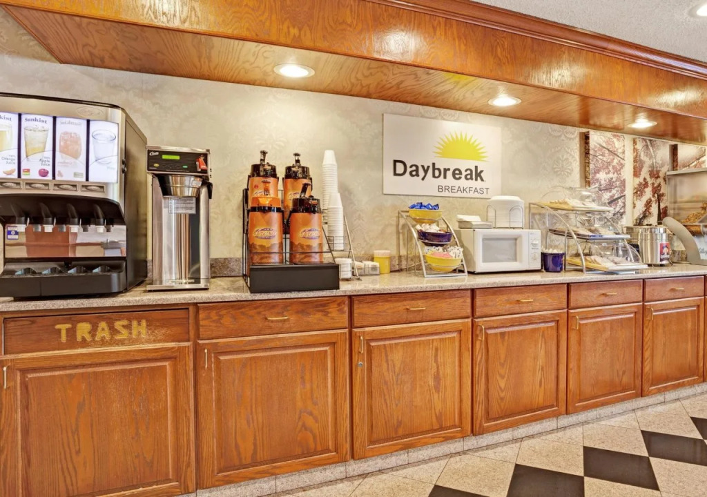 Americas Best Value Inn & Suites Monroe
