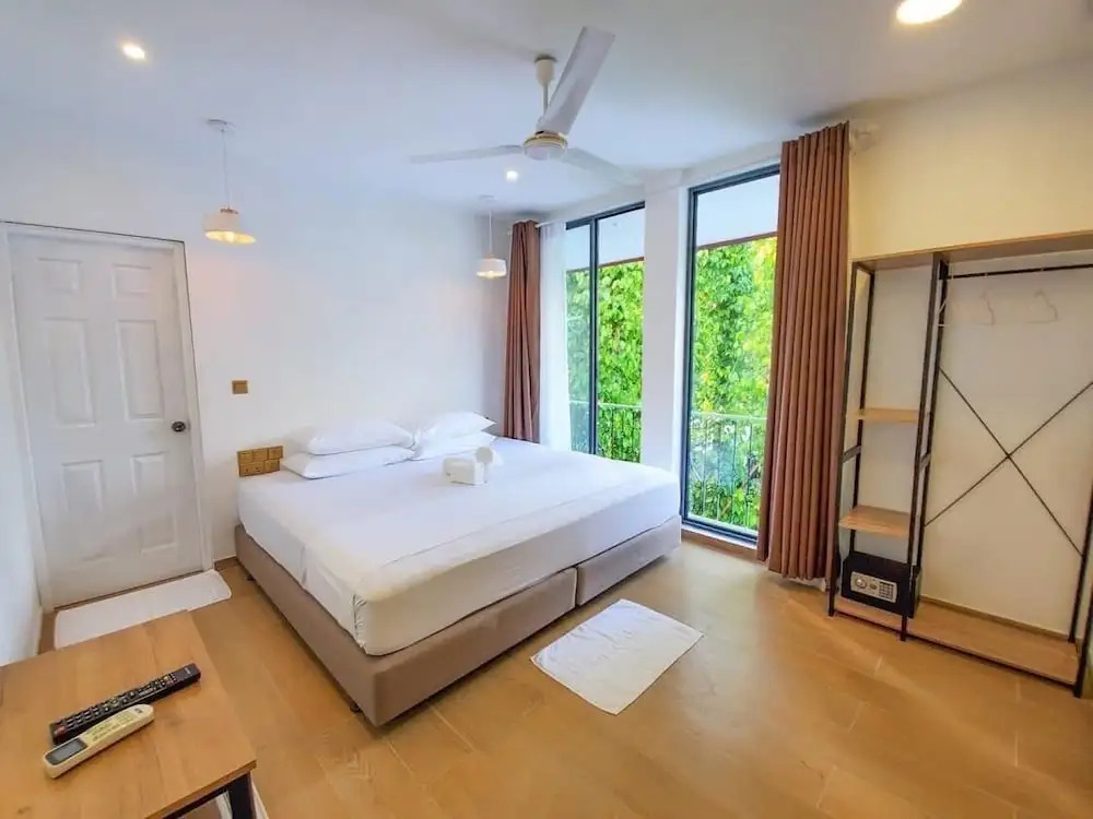 Kingsway Thoddoo Guest House