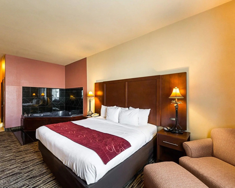 Comfort Suites McAllen Airport and La Plaza Mall