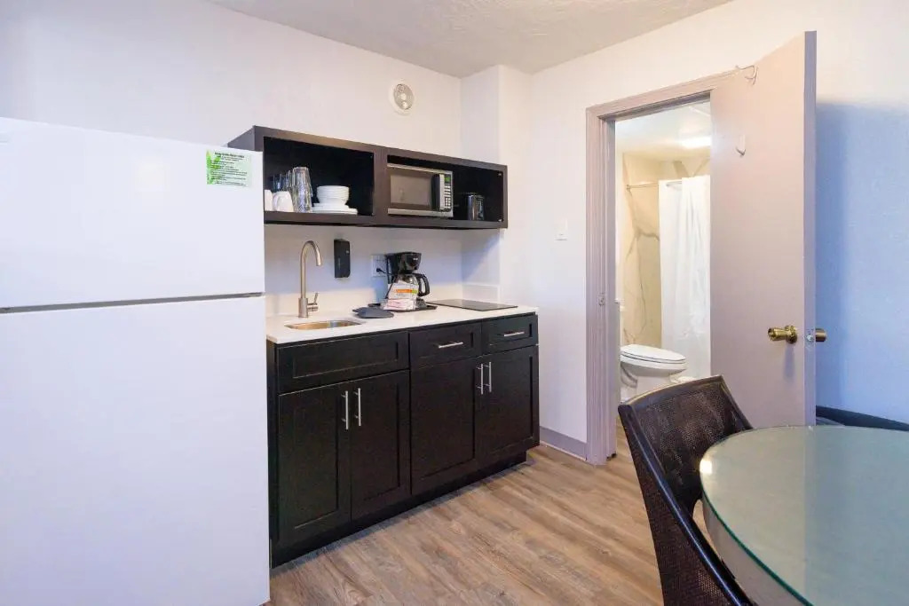 Outer Banks Motor Lodge