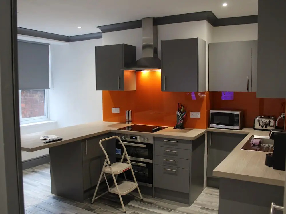 Townhouse @ 282 Walthall Street Crewe