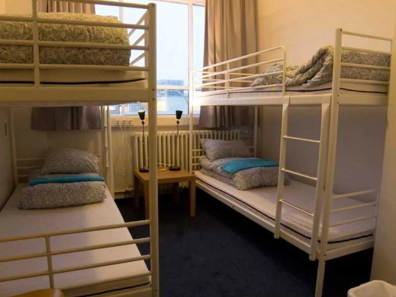 Hotel 66