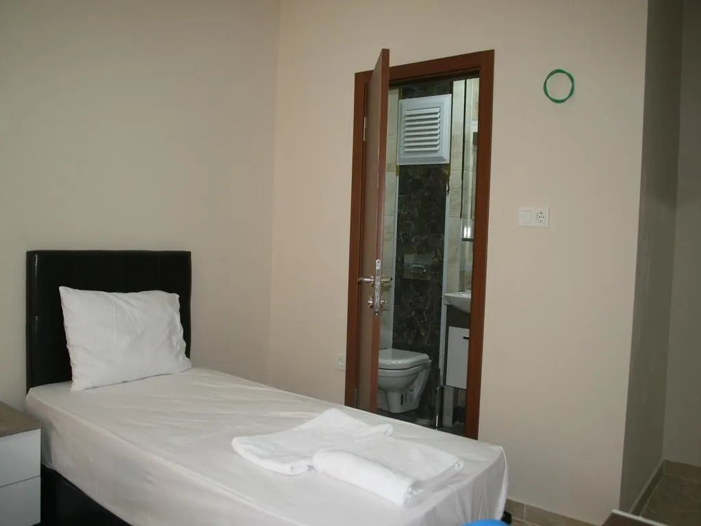 Hotel Kiwi