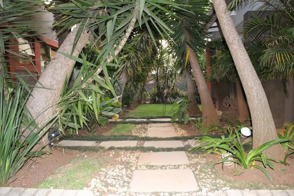 Saffron Guest House