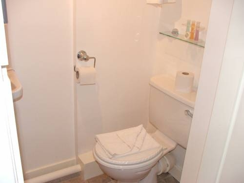 Eyre Guest House