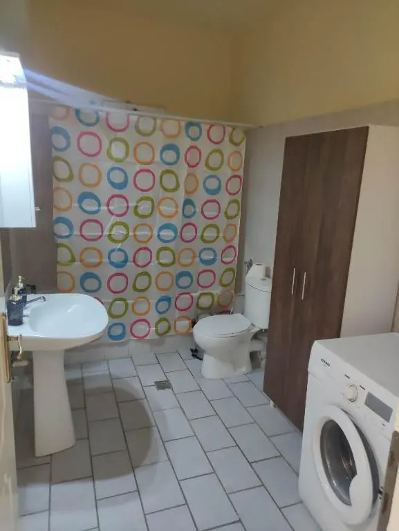 GCM 1 ROOMS kentro k parking