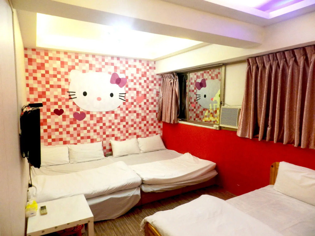 FengChia FUN House