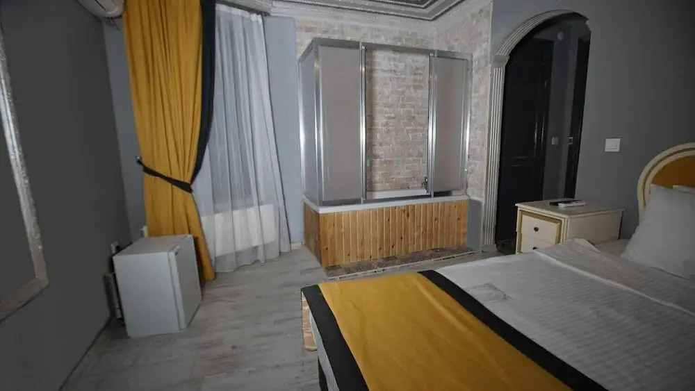 Taksim Central City Hotel