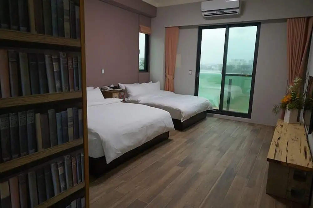Chance Villa