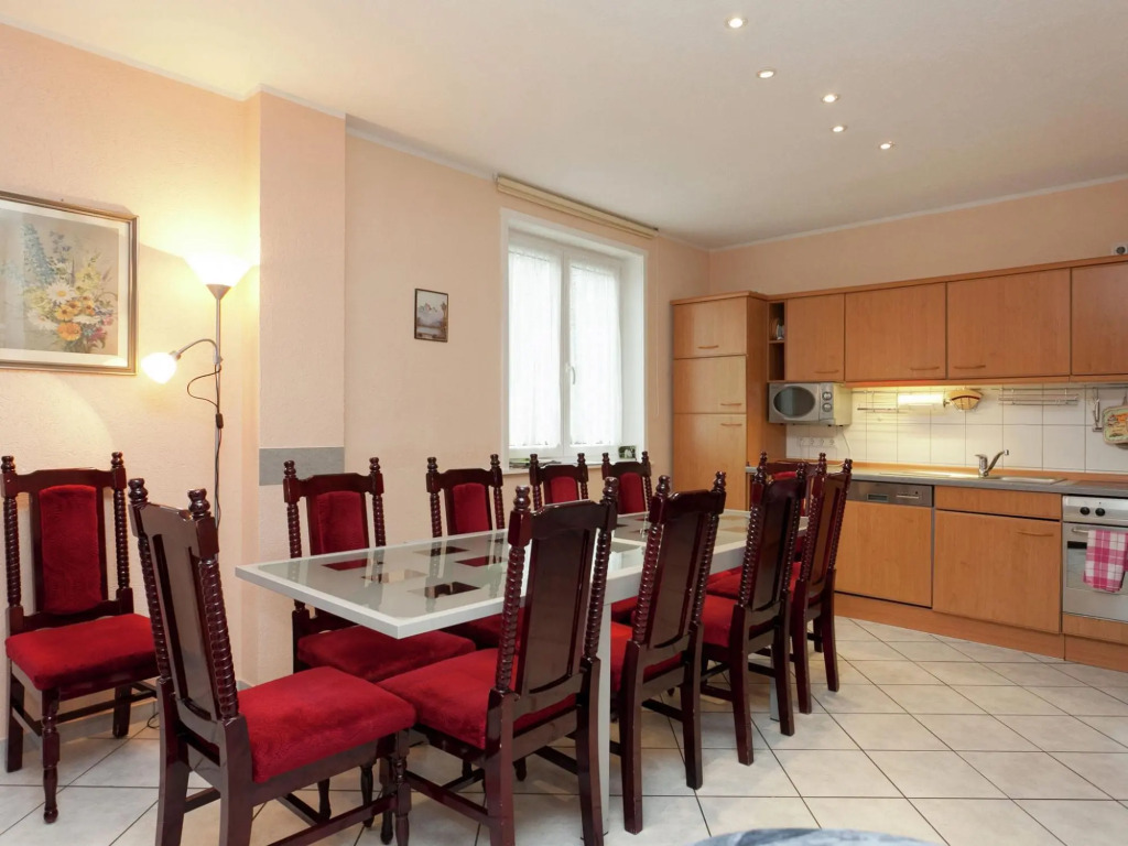 Ferienhaus mit Wellnessbereich in Elend