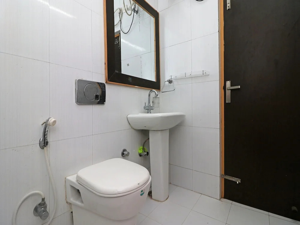 OYO 10315 Home 2BHK Cottage Sattal