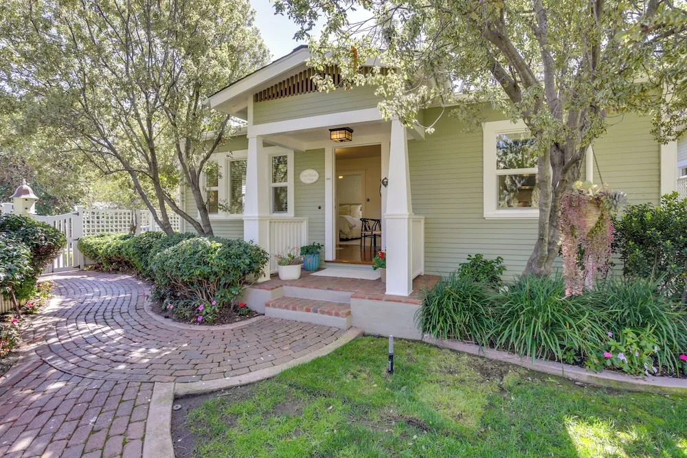 Yard & Grill! Cottage Near Balboa Park & Comic-con