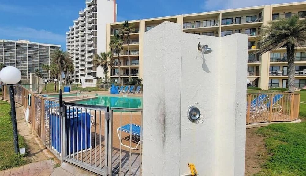 Saida Towers IV #108